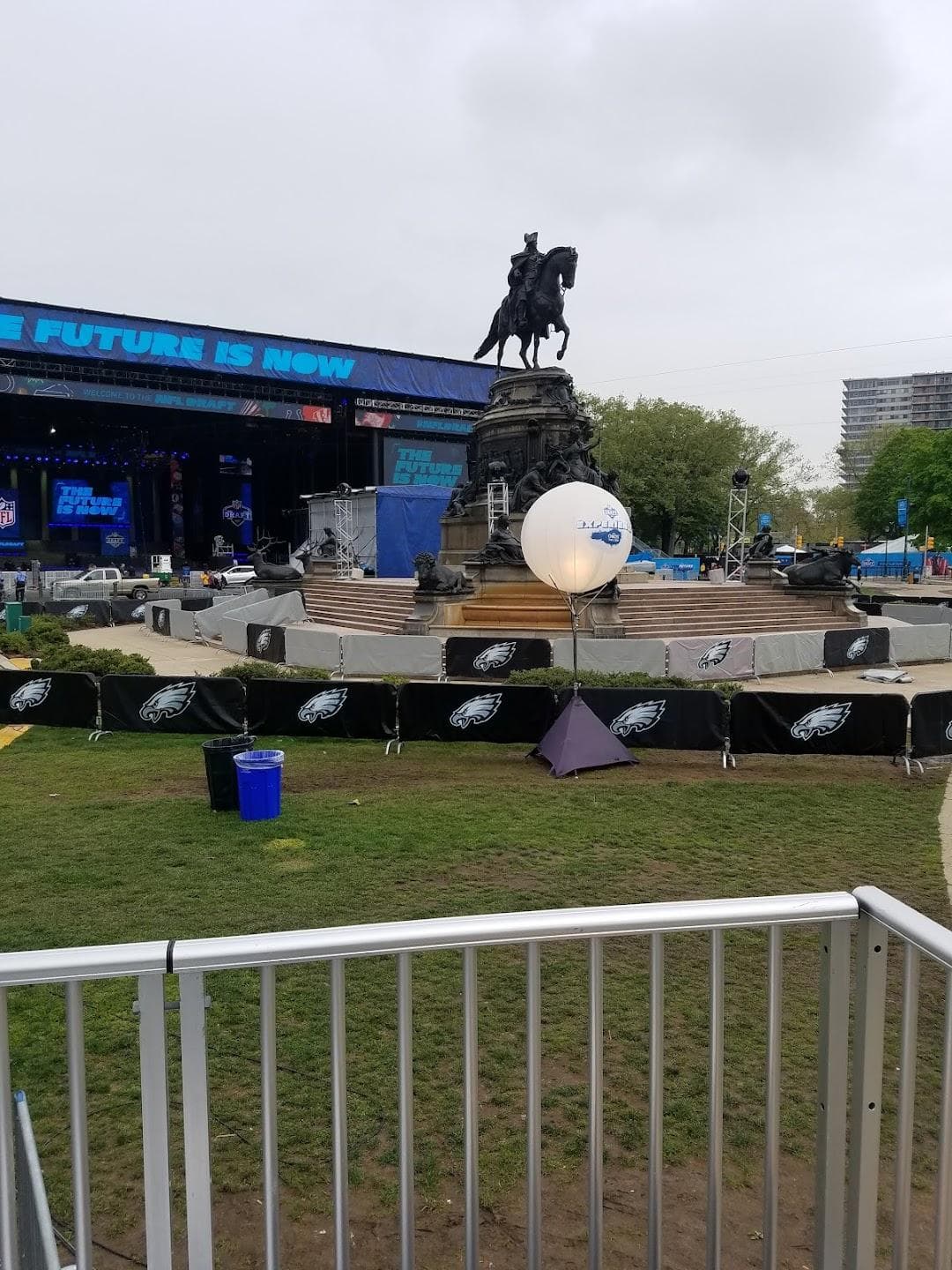 Benjamin Franklin Parkway photo 6