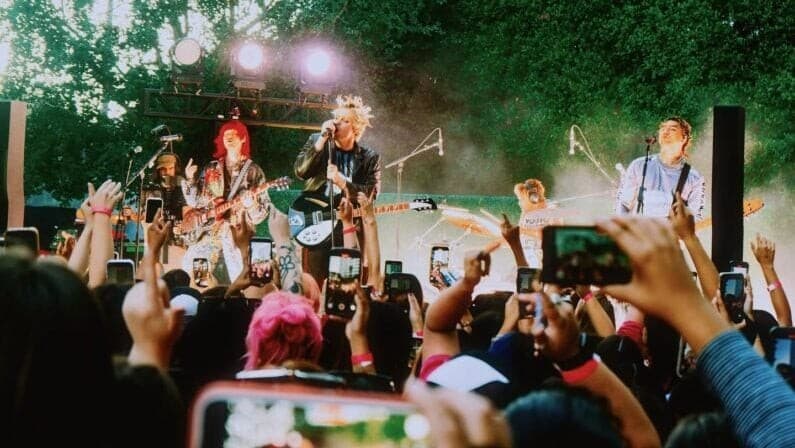 5 Seconds of Summer in concert